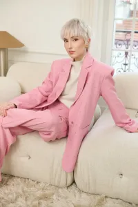 Mujer de Abrigo del mayorista de ropa GOLDEN LIVE en Francia