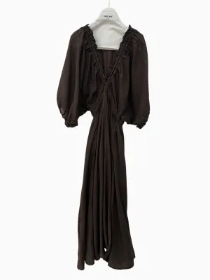 MulherVestidos de distribuidor de roupas Garçonne em França