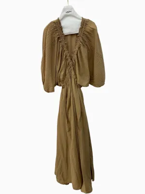 MulherVestidos de distribuidor de roupas Garçonne em França