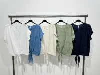 Women's Tops from clothing wholesaler LILIMODA新雅 in France