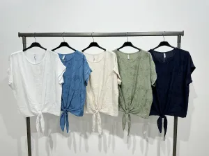 Women's Tops from clothing wholesaler LILIMODA新雅 in France