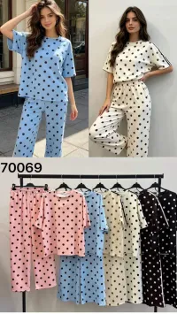 Mujer de Tops del mayorista de ropa vanita (my studio srl) en Italia