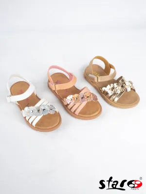 Babies and kids's Shoes from clothing wholesaler STAR PARIS in France