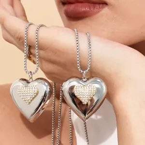 Women's Jewelry from clothing wholesaler Mila Miti Bijoux in Italy