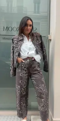 Kadınlar'in Dış giyim'si Carla Raffi giyim toptancısından Fransa'te