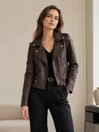 Women's Outerwear from clothing wholesaler Softy by Ever boom in France