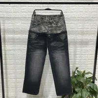 Jeans per Unisex dal grossista di abbigliamento ALLEN MODA in Italia