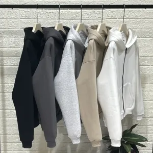 Giacche/Cappotti per Unisex dal grossista di abbigliamento ALLEN MODA in Italia