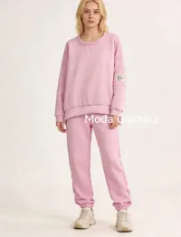 Women's Tops from clothing wholesaler MODAGLAMOUR in Italy