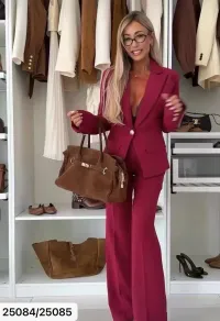 Women's Outerwear from clothing wholesaler MODAGLAMOUR in Italy