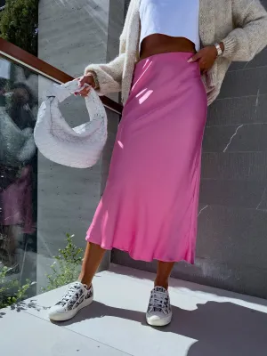 MulherVestidos de distribuidor de roupas Estée Brown em França