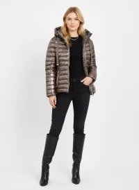 Women's Outerwear from clothing wholesaler HD Diffusion in France