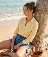 Women's Tops from clothing wholesaler Suzzy&Milly in France