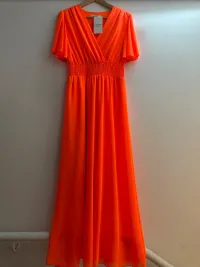 Robes pour Femmes  du grossiste en vêtements Loriane en France