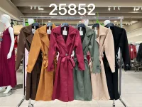 Women's Outerwear from clothing wholesaler Vanìs in Italy