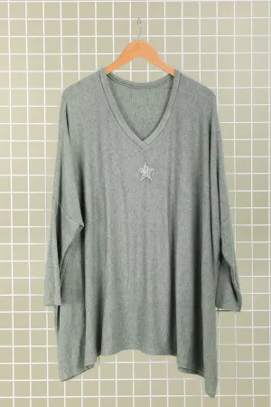 Unisex's Tops from clothing wholesaler Laura Paris in France