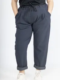 Pantaloni/Gonne per Donne dal grossista di abbigliamento Laura Paris in Francia