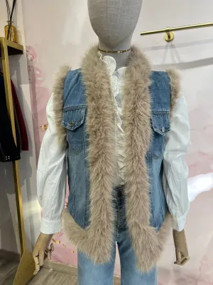 Giacche/Cappotti per Donne dal grossista di abbigliamento Lily Rose Madrid SL in Spagna