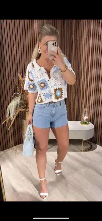 Women's Tops from clothing wholesaler C.Constantia in France