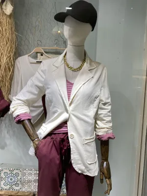 Giacche/Cappotti per Donne dal grossista di abbigliamento APRIL STORY S.L in Spagna