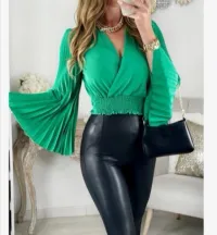 Top/Maglie per Donne dal grossista di abbigliamento Terance kole in Francia