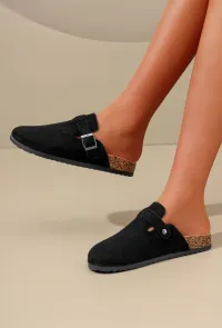 Women's Shoes from clothing wholesaler Tania in France