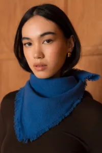 MulherAcessórios de distribuidor de roupas jw.atelier (J AND W) em França