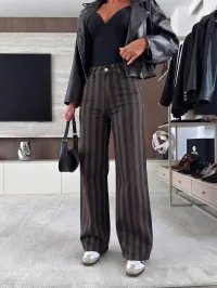 Giacche/Cappotti per Donne dal grossista di abbigliamento Este Brown in Francia