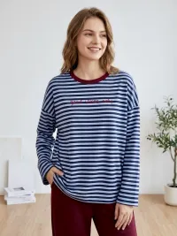 Women's Tops from clothing wholesaler PRONTOMODA SV in Italy
