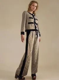 Giacche/Cappotti per Donne dal grossista di abbigliamento Briefly in Francia