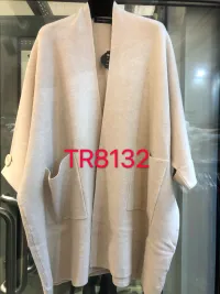 Giacche/Cappotti per Donne dal grossista di abbigliamento Sarl  Vavaline in Francia