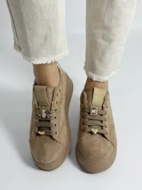 Scarpe per Unisex dal grossista di abbigliamento BELLAMICA S.r.l.s in Italia