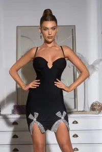 MulherVestidos de distribuidor de roupas MODA ANGELICA em Itália