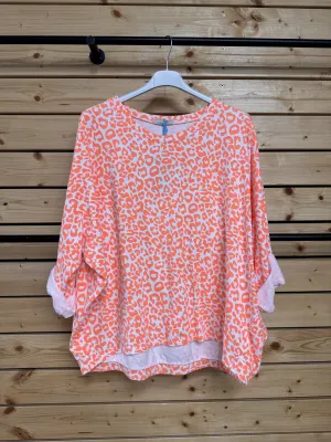 MulherTops de distribuidor de roupas Helenashowroom GmbH em Alemanha