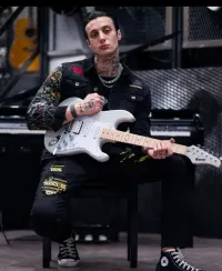 Top/Maglie per Uomini dal grossista di abbigliamento XWay in Turchia