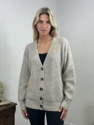 Women's Outerwear from clothing wholesaler Classic&Co in France