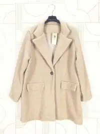 Giacche/Cappotti per Donne dal grossista di abbigliamento New sunshine in Francia