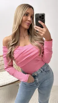 Topy dla Damskie od hurtownika odzieżowego Felicitas GmbH w Niemcy