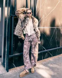 Mujer de Abrigo del mayorista de ropa InEra en Grecia