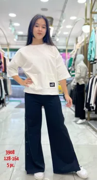 Top/Maglie per Ragazzi dal grossista di abbigliamento Mini Moda in Turchia