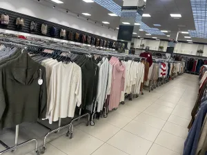 Giacca per Donne dal grossista di abbigliamento H1 Fashion in Italia