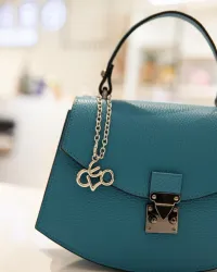 Mujer de Bolsos del mayorista de ropa Luxbag srl en Italia