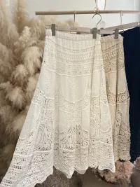 Pantaloni/Gonne per Donne dal grossista di abbigliamento MILLIELONG SL in Spagna