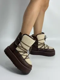 Scarpe per Donne dal grossista di abbigliamento BELLAMICA S.r.l.s in Italia