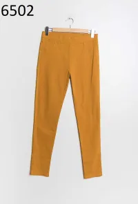 Pantaloni/Gonne per Donne dal grossista di abbigliamento CHRISTY in Francia