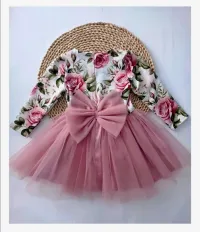 Bebé e CriançasVestidos de distribuidor de roupas Lulu em Polônia