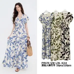 Women's Dresses from clothing wholesaler fang fang trading in Italy