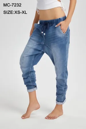 Jeans per Donne dal grossista di abbigliamento True Queen SWDN in Svezia