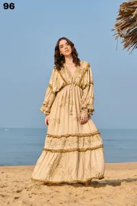 Женщины's Платья от оптового продавца одежды Z GROUP SRL в Италия