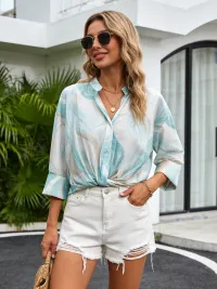 MulherTops de distribuidor de roupas Effetti em Itália